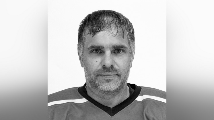 В Новосибирске умер 44-летний хоккеист-любитель после матча на стадионе СКА