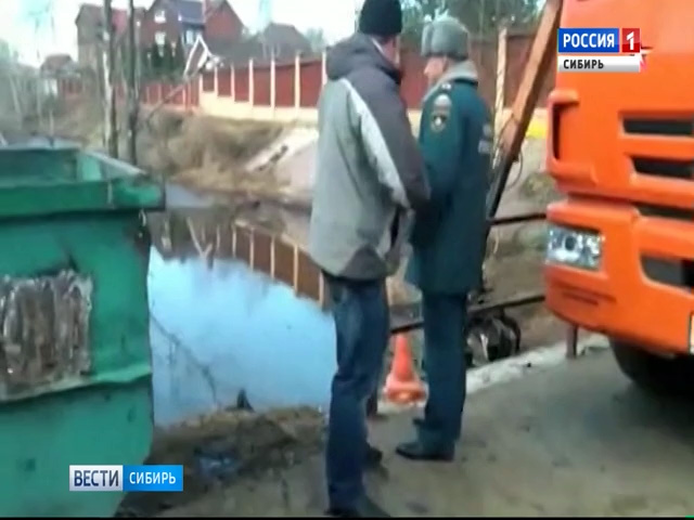 В Красноярском крае неизвестные сбросили в Енисей около двух тонн нефтепродуктов
