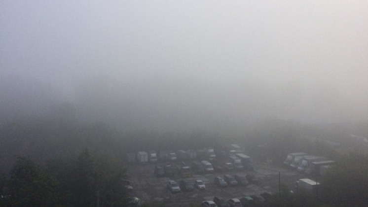 Густой утренний туман окутал Новосибирск 19 июля