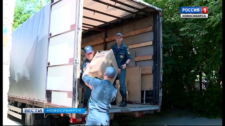 Новосибирцы отправили новую партию гуманитарной помощи Иркутской области