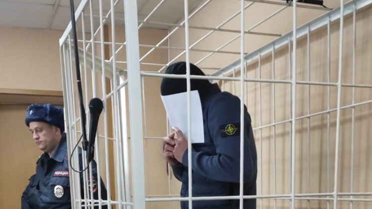 Подозреваемому в убийстве беременной женщины  избирают меру пресечения в Новосибирске