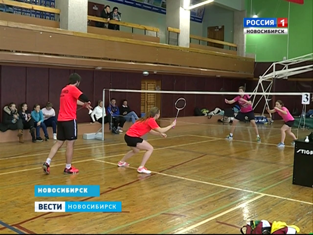 Спортсмены со всей России боролись за «Кубок НГТУ» по бадминтону в Новосибирске