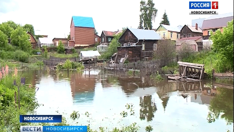 Дома частного сектора в Новосибирске оказались под водой