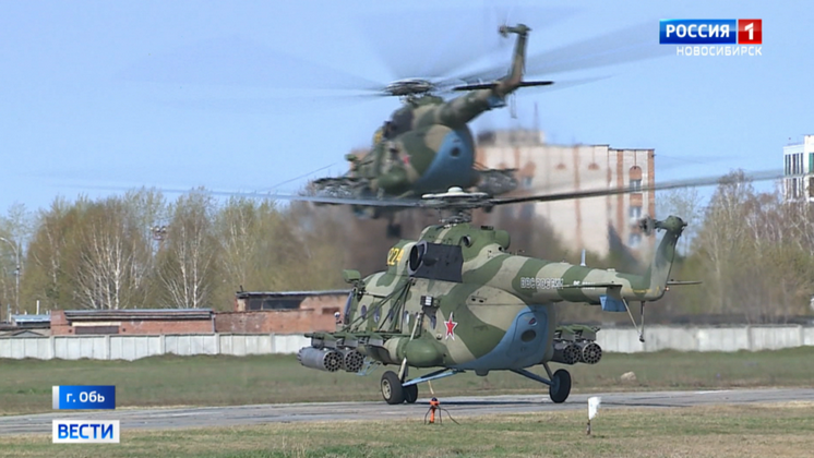 Боевая авиация провела генеральную репетицию к 9 мая в Новосибирске