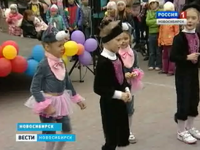 В Новосибирске прошел большой благотворительный фестиваль кукол