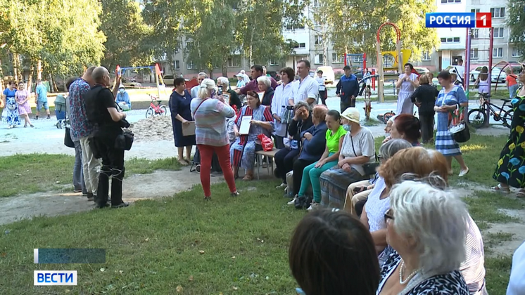 На День соседей собрались жители Юго-Западного жилмассива в Новосибирске