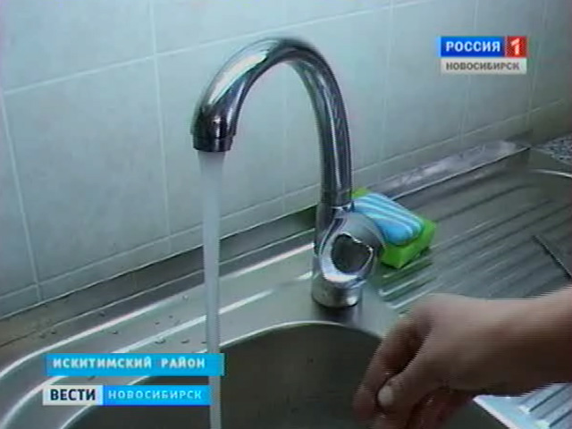 После пятнадцатилетнего перерыва жители Новолебедевки Искитимского района получили воду