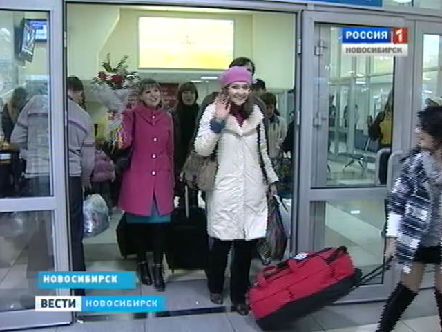 Участники новосибирской команды телепроекта &quot;Битва хоров&quot; вернулись домой
