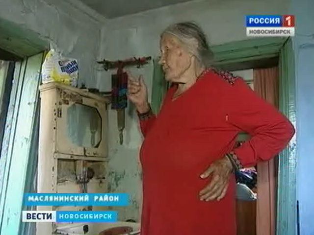 Пожилая женщина из села Дубровка осталась один на один с бытовыми проблемами