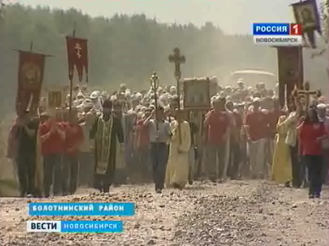 Паломники со всей Сибири съехались к храму Серафима Саровского в Турнаево