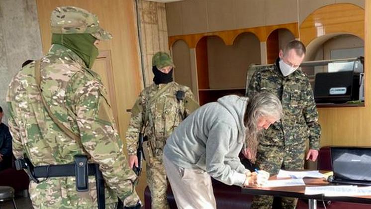 Известного сектанта Виссариона привезли в Новосибирск для ареста