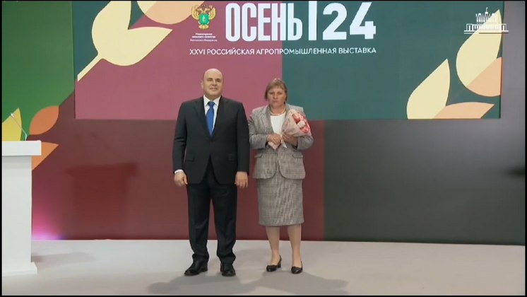 8csopnzumhji35h77kp7l7rnr6hcaq4c.jpg