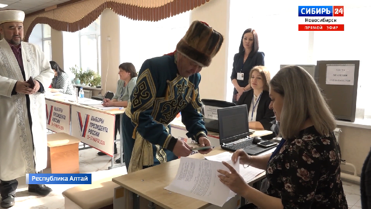 Представители разных конфессий проголосовали на выборах в Республике Алтай