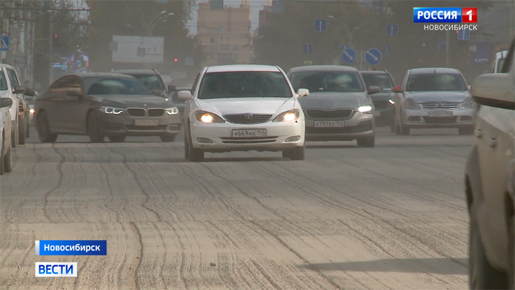 Мэр проконтролировал ход дорожных работ на улице Кирова в Новосибирске