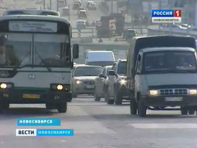 Новосибирские автолюбители недовольны работой страховщиков
