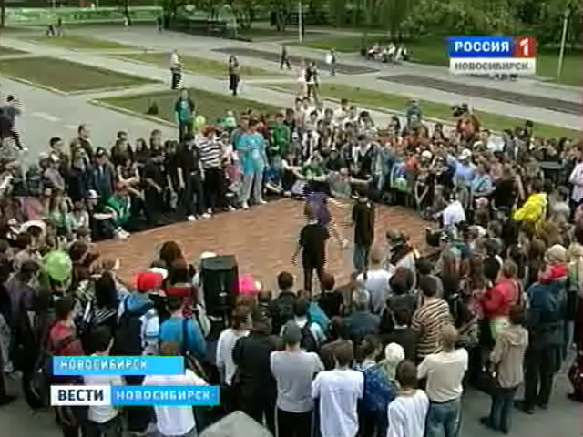 День защиты детей в Новосибирске отмечают с размахом