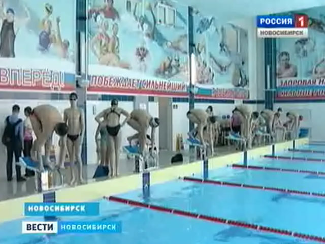 Сборная Новосибирска по плаванию в ластах заняла первое место