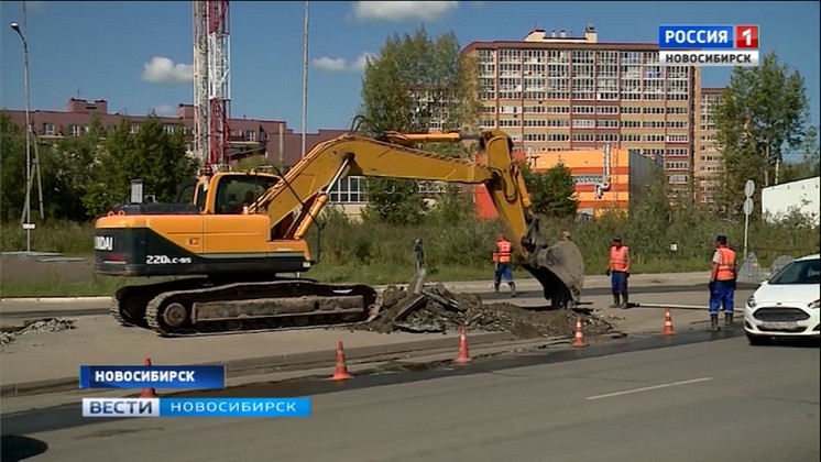 Дорогу на улице Большой в Новосибирске сделают шестиполосной