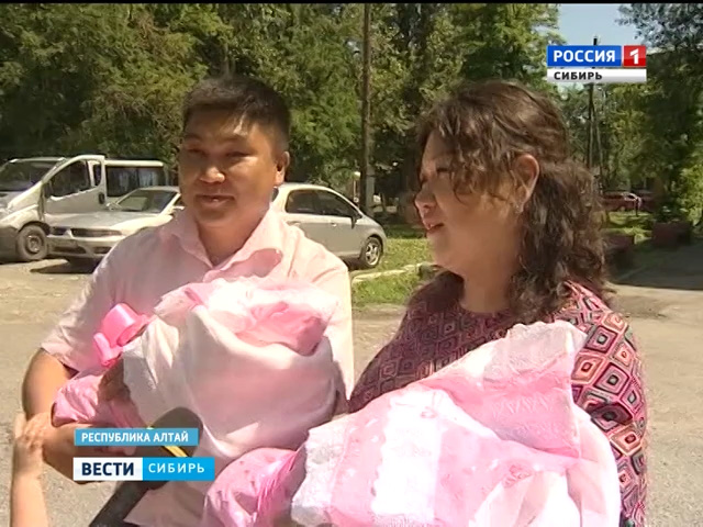 Мама близнецов в Горно-Алтайске родила еще двух девочек