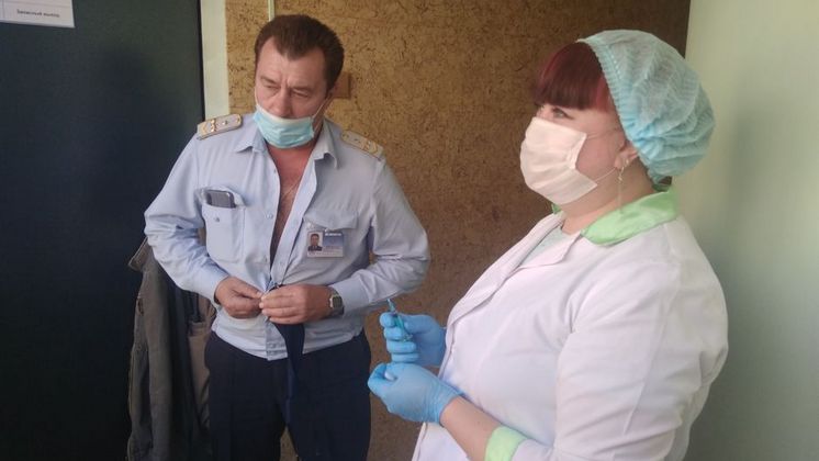 В Новосибирске вакцинировали от COVID-19 около 99% сотрудников метро 
