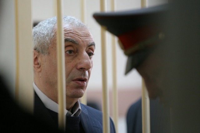 Александра Солодкина-старшего выпустили из следственного изолятора под домашний арест