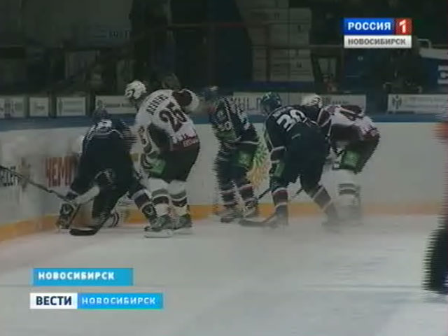 Хоккейная &quot;Сибирь&quot; одержала победу в заключительной домашней игре чемпионата