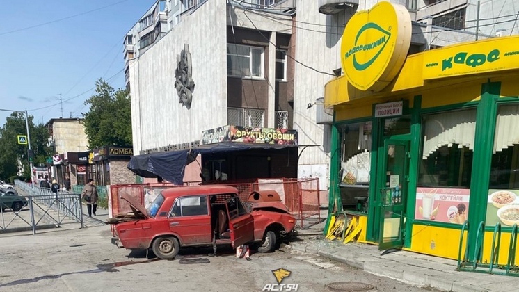 2dxrskbdar13v3duoi7z4huc36yrjo01.jpg