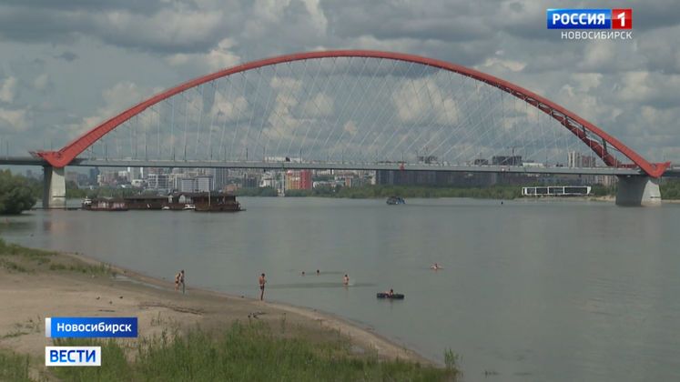 Эксперт «Вести Новосибирск» рассказал, как пережить сильную жару 