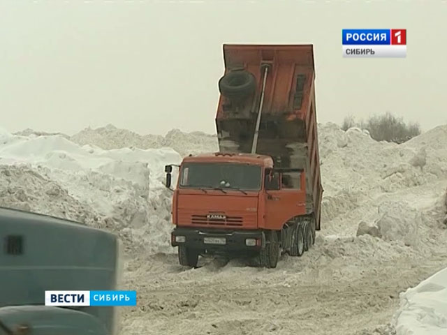 На томские городские снегоотвалы перестали пускать технику