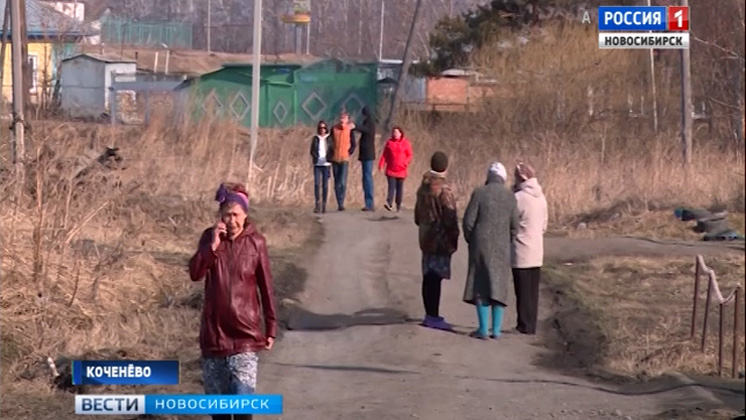 Паводок подступает с полей: талые воды в Коченево затопили подворья