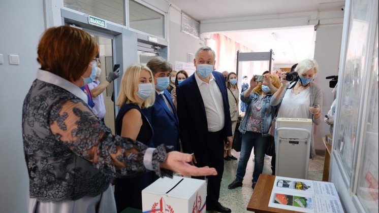 В Новосибирской области проконтролировали организацию голосования по внесению поправок к Конституции РФ 