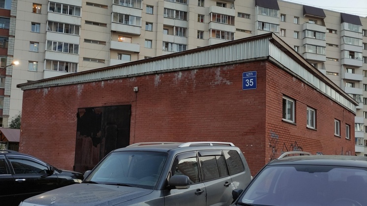 2ltuc61uatcbt6i61ie5p5xkb5ehjaus.jpg