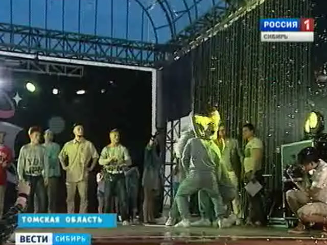 Танцевальная битва в Томске собрала более полутысячи артистов со всей Сибири