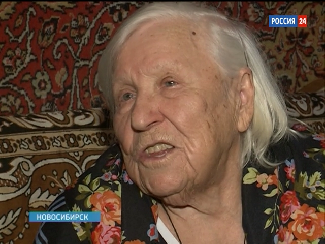 В Новосибирске ветеран труда отметила вековой юбилей