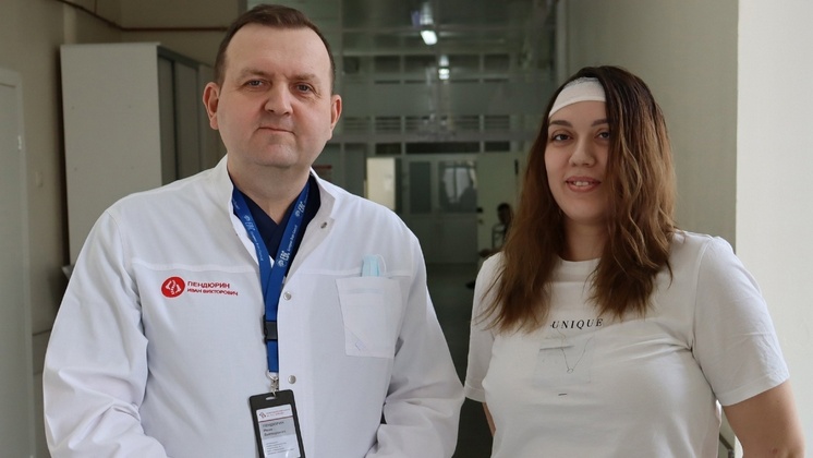 Новосибирские хирурги спасли жизнь пациентке с опухолью в головном мозге