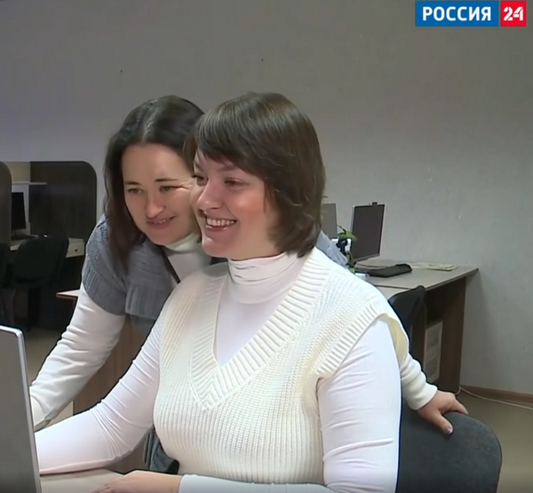 Женщины в процессе работы