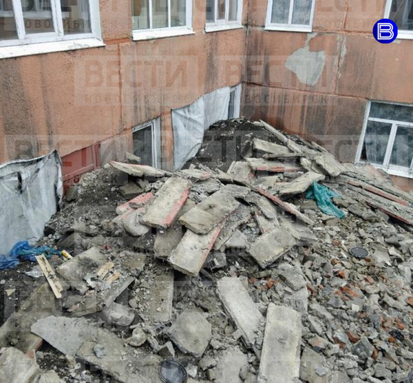 с крыши сбрасывали.png