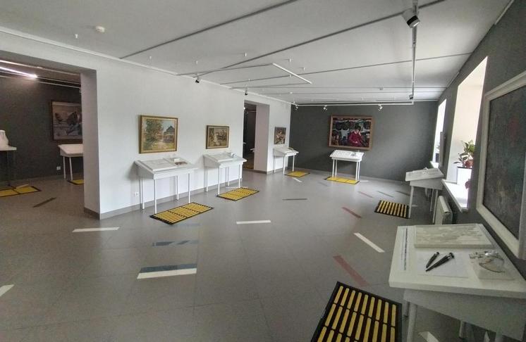 Зал выставки «Чувство живописи»