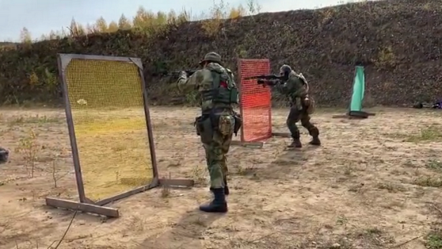 Ветераны спецназа пригласили военнообязанных новосибирцев на занятия по медицине и стрельбе