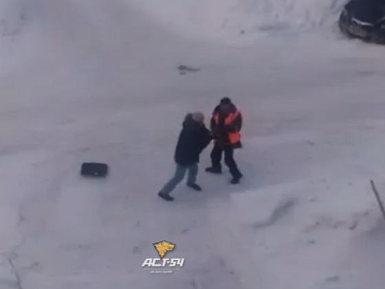 Водитель «Сузуки» избил уборщика снега из-за перекрытия дороги 