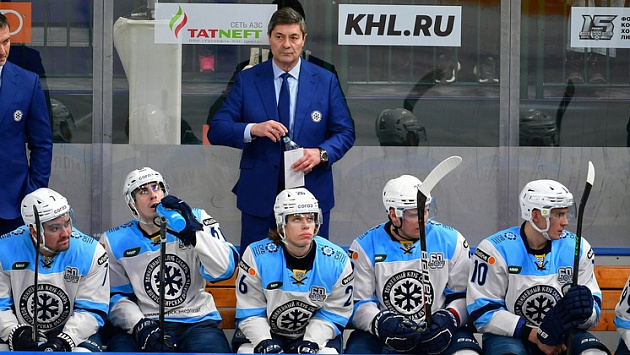 Хоккейная «Сибирь» вырвала победу у аутсайдера Востока в овертайме