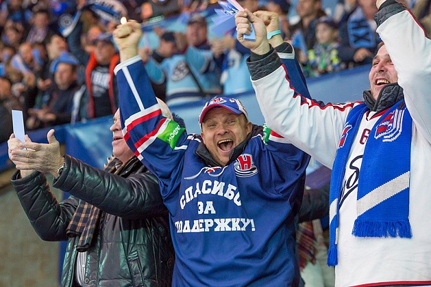 Гол хоккеиста «Сибири» стал лучшим в КХЛ за неделю