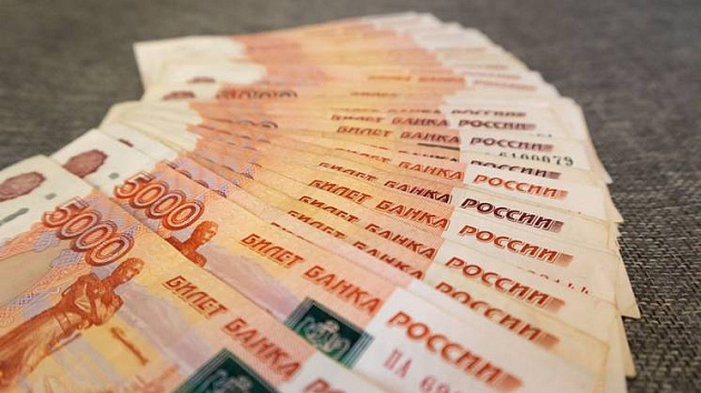 Женщина оплатила долги после ареста люксового внедорожника в Новосибирске