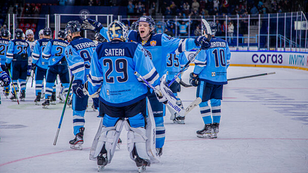 Хоккейная «Сибирь» вырвала победу у «Барыса»