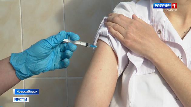 Новосибирцы могут пройти ревакцинацию от COVID-19 и вакцинацию от энцефалита