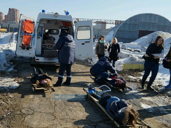 Спасатели на учениях ликвидировали пожар в вагоне новосибирского метро (видео)