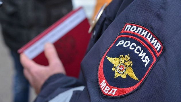 Новосибирские полицейские задержали двух горе-угонщиков