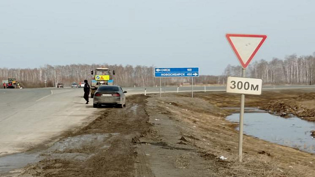 53-летний водитель «Мерседеса» погиб в ДТП в Новосибирской области