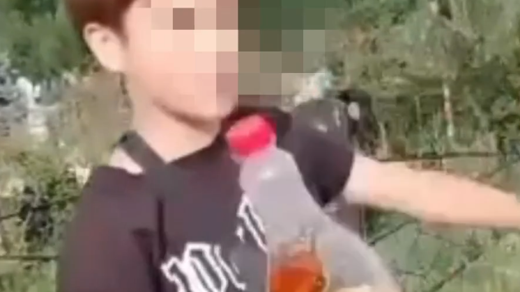 daetj83bfg2m4ef4outed02sisn2joaa.png