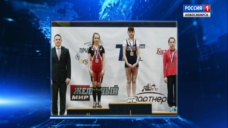 Школьница из Купинского района стала чемпионкой страны по пауэрлифтингу